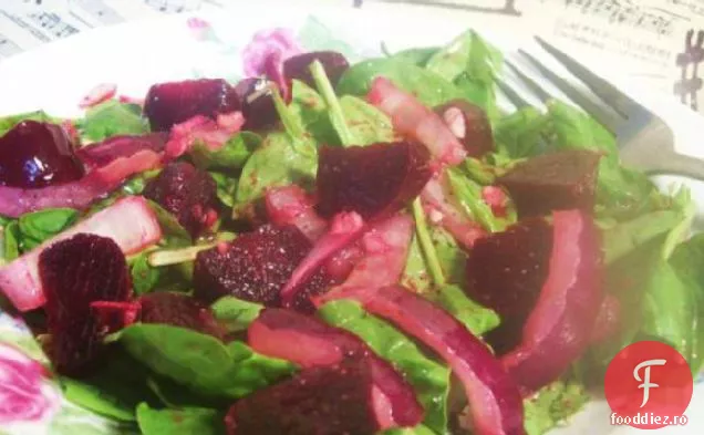 Salată De Spanac Cu Sfeclă