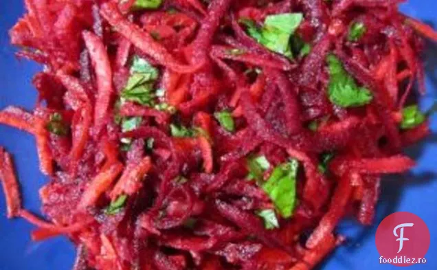 Salată De Sfeclă Crudă