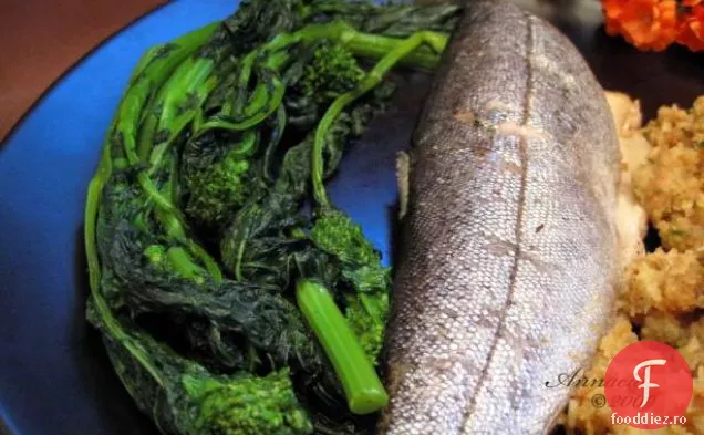 Broccoli Rabe Cu Roșii Uscate La Soare