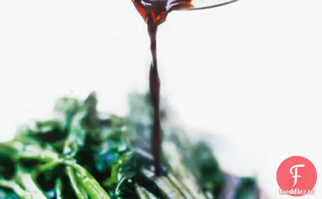 Broccoli rabe cu Rețetă de unt brun Balsamic