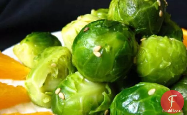 Varză de Bruxelles cu unt de portocale