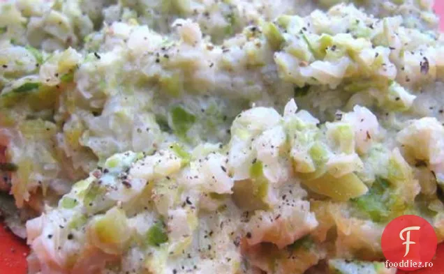 Piure de varză de Bruxelles cu parmezan și smântână