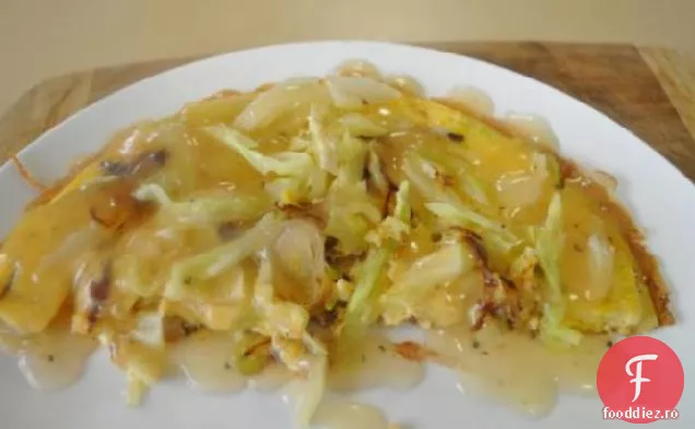Omletă De Varză Cu Sos, Foarte Rapidă