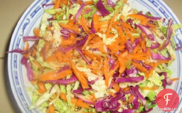 Asiatice Slaw