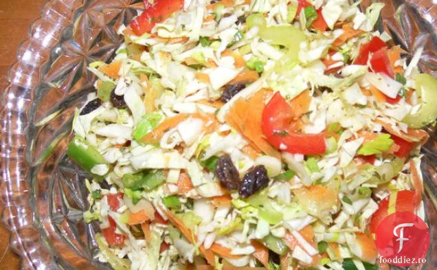 Salată De Varză Big Crunch Cu Conținut Scăzut De Grăsimi