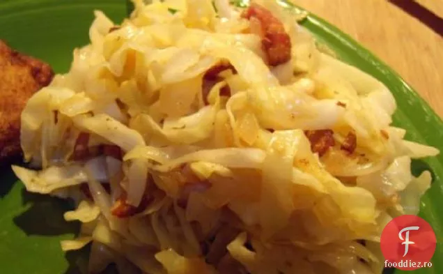 Salată De Varză Caldă Germană (Krautsalat)