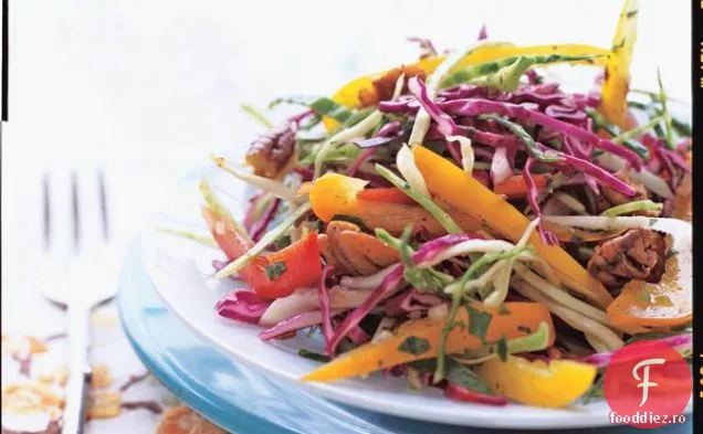 Roșu Chile și Pecan Slaw