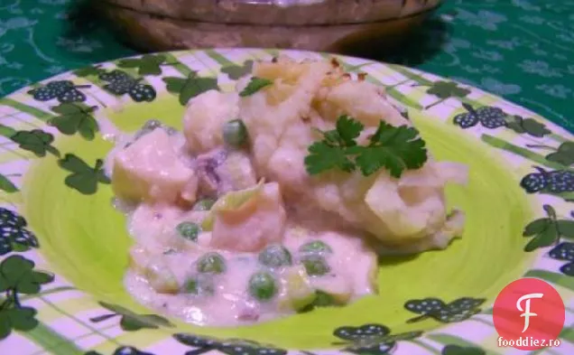 Scoici, Ciuperci, Plăcintă Cu Mazăre Cu Topping De Colcannon