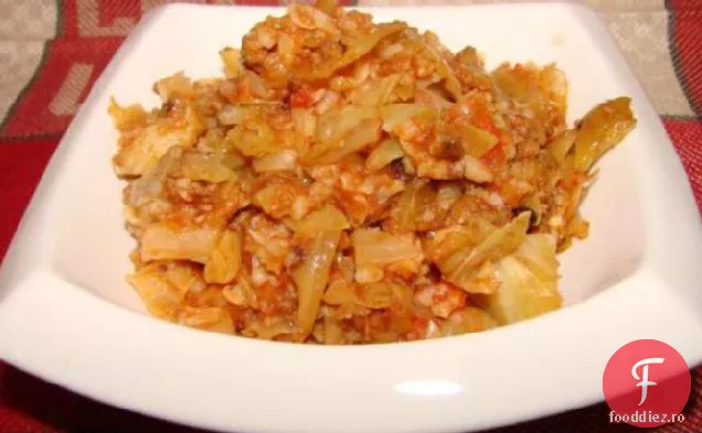Golumpki de bucătar leneș (varză umplută)