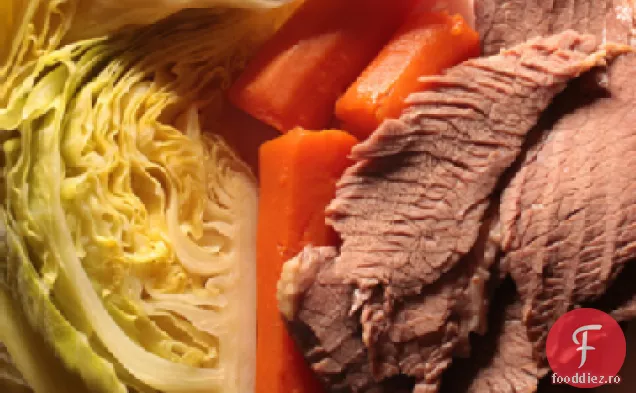 Rețetă de carne de vită și varză cu sos de cremă de hrean