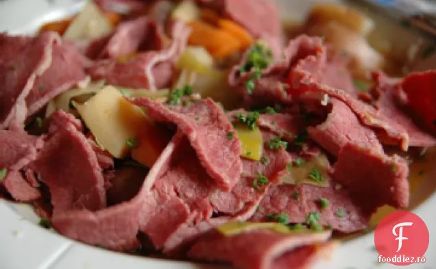 Carne de vită și varză ușor Corned