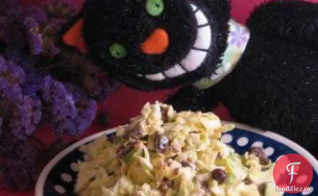 Salată De Mere-Stafide