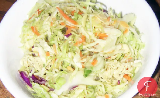 Salată De Varză/Salată De Varză Ramen