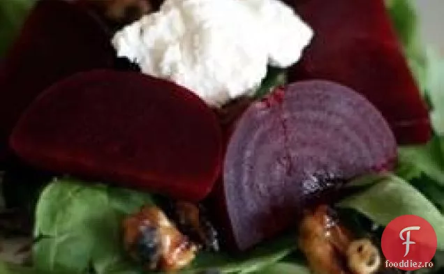 Salată De Sfeclă Cu Brânză De Capră