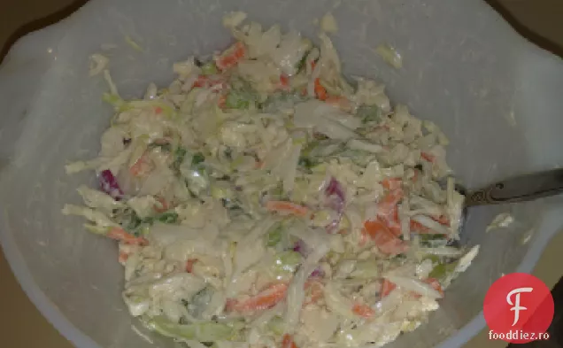 Salată De Varză Delicioasă De Hrean