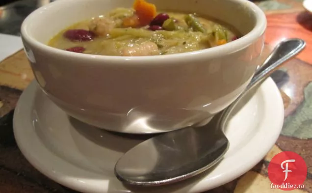 Supă Minestrone ca cea a lui Carrabba