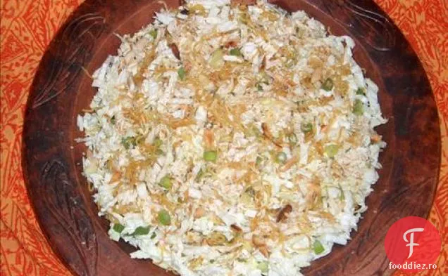 Tăiței Vegetarieni Pansit (Filipinezi)