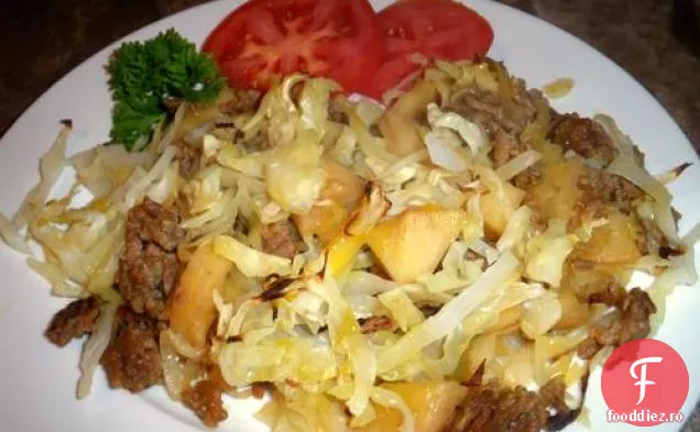 Caserola De Șuncă Și Varză Rămasă