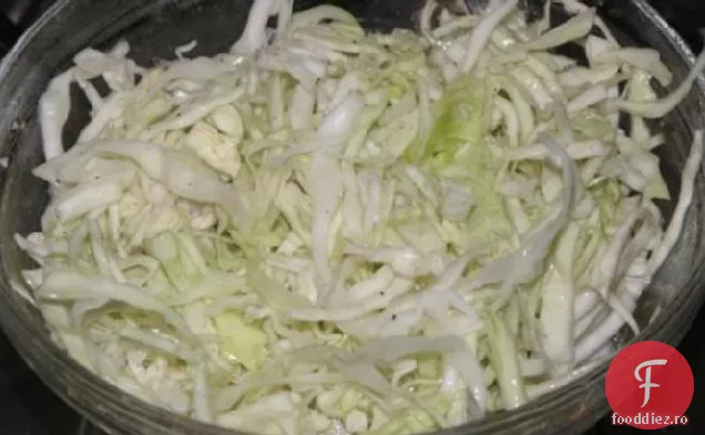 Salată Simplă De Varză Albă Croată De Nord