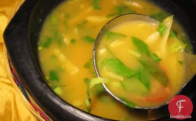Salată De Pui Chinezesc