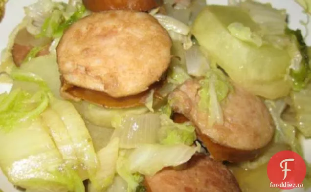 Kielbasa și varză