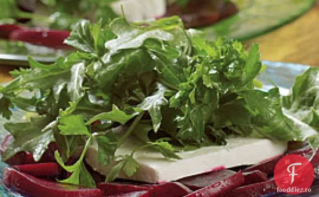 Salată De Ierburi, Feta Și Sfeclă