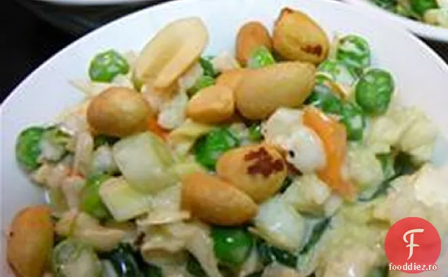 Salată de varză cu mazăre