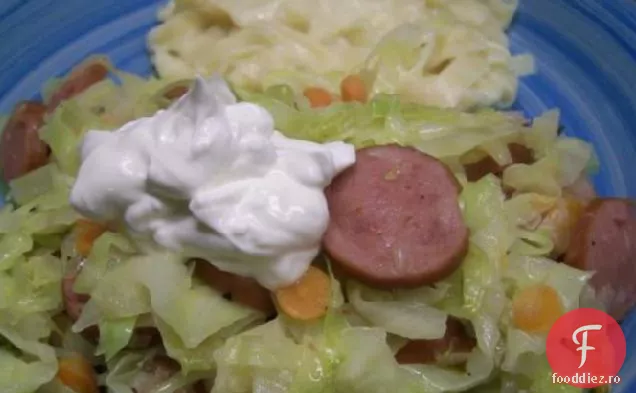 Varză ușoară și Kielbasa