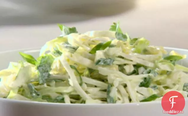 Salată De Pătrunjel Verde