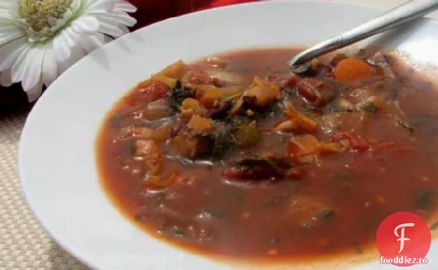 Supă Minestrone Cu Conținut Scăzut De Grăsimi