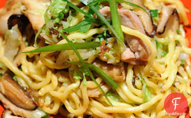 Pui Lo Mein cu ciuperci de ghimbir