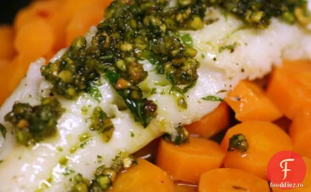 Saut Bass Cu Pesto De Menta Si Morcovi Condimentati