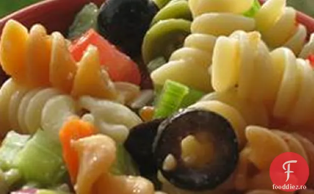 Salată De Paste De Grădină