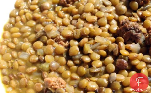 Franceză într-o clipă: supă de linte și cârnați