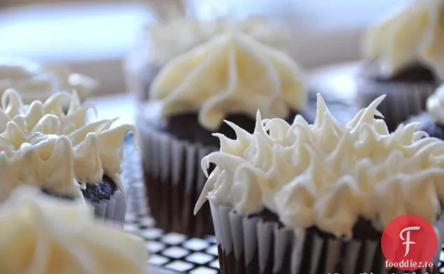 Cupcakes cu sfeclă de ciocolată