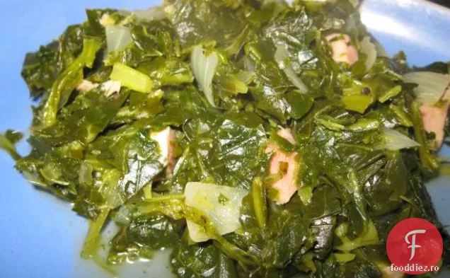 Collard verde și Anghinare Dip