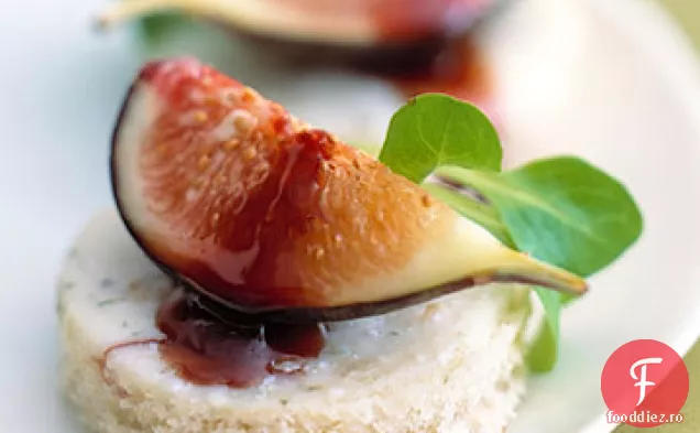 Gorgonzola Dolce cu smochine și Port