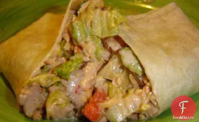 Împachetări Cu Salată De Pui Santa Fe