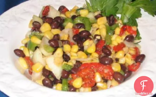Salată Colorată De Fasole Neagră