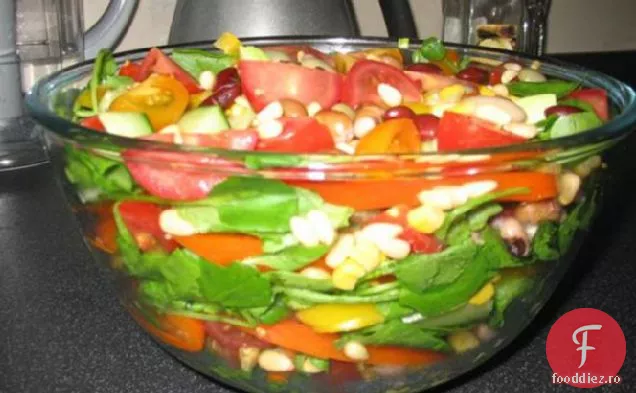 Salată Curcubeu