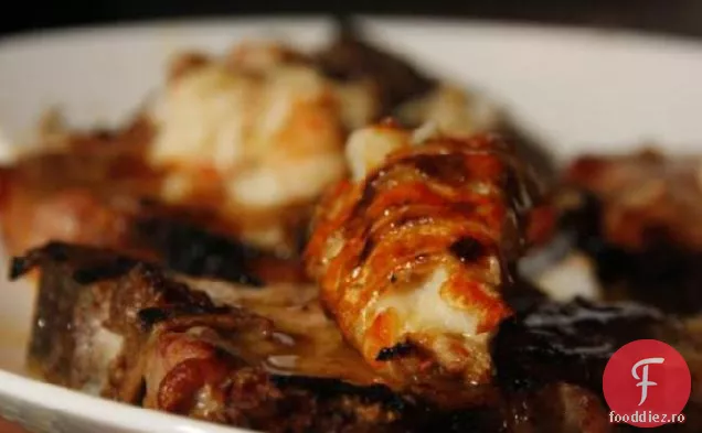 Grillade de cotlet de vițel și coadă de homar din Caraibe