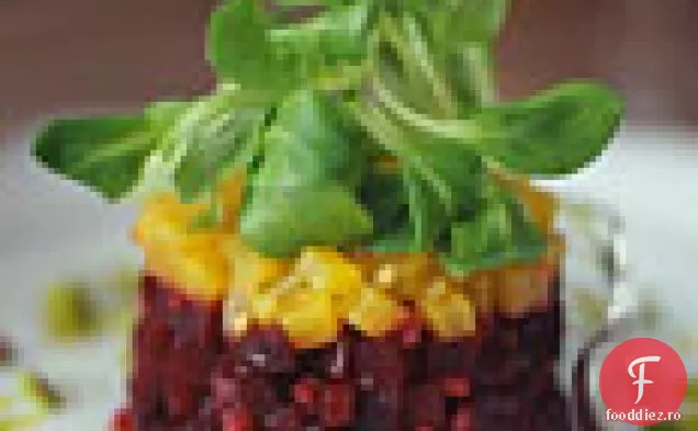 Salată De Sfeclă Și Brânză De Capră Cu Fistic
