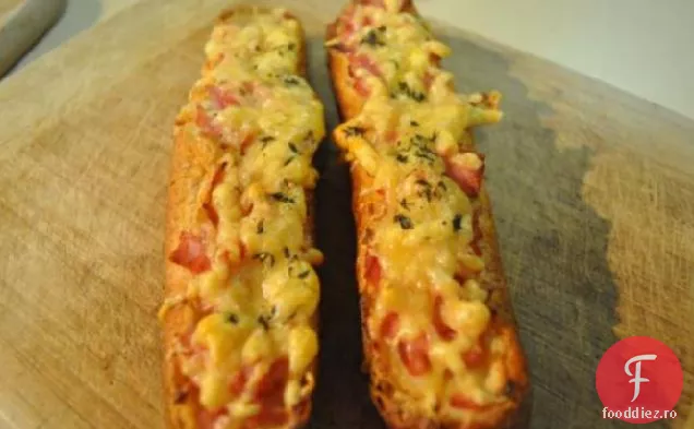 Un alt fel de Pizza cu pâine franceză