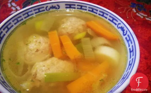 Ciorbă de chiftele și Escarole de curcan
