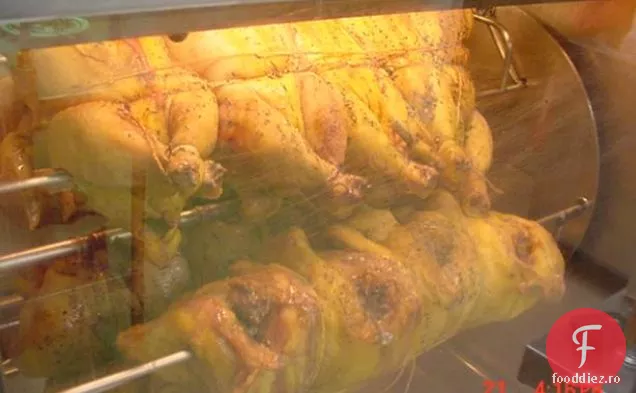 Găini De Vânat Cornish Prăjite Cu Ierburi