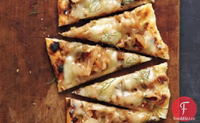 Pizza Fontina, fenicul și ceapă