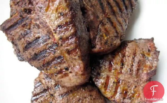 Cina de duminică: Cotletele de miel frecate cu Ras El Hanout
