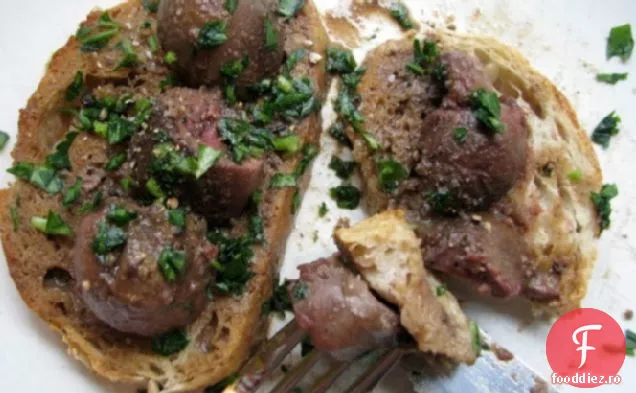 Brunch de duminică: rinichi diavoli pe pâine prăjită