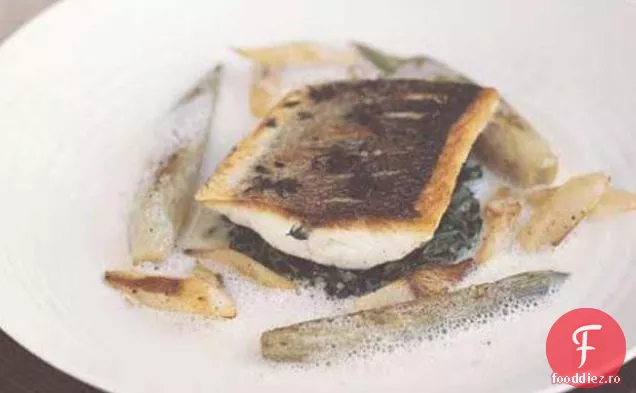 Biban De Mare Cu Bietă Elvețiană Și Beurre Blanc