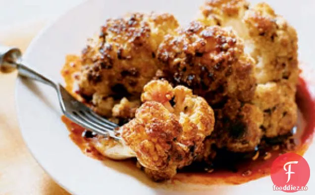 Conopidă prăjită cu condimente cu emulsie de sfeclă